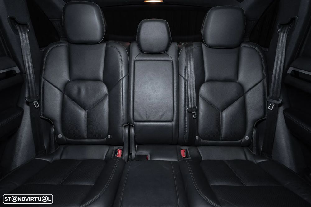 Porsche Cayenne S E-Hybrid - 26