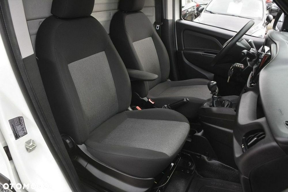 Fiat Doblo - 18