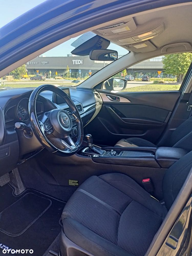 Mazda 3 - 6