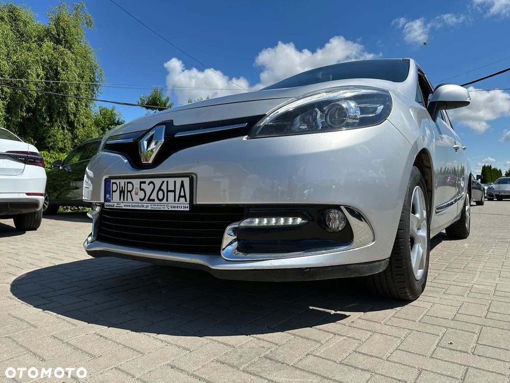 Renault Grand Scenic - 29