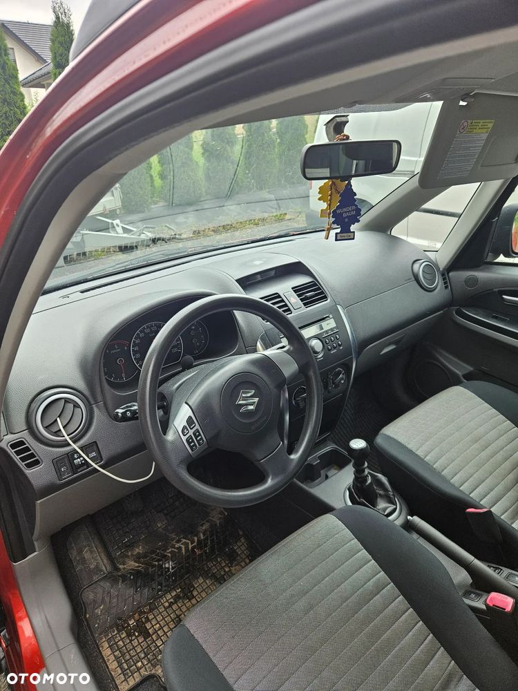 Suzuki SX4 1.9 DDiS DPF 4x4 Club - 5