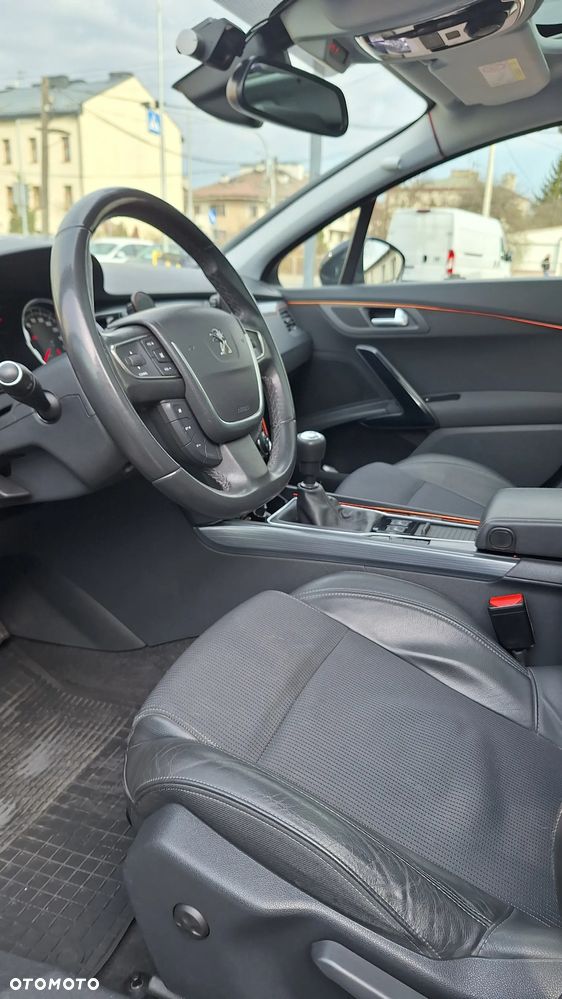 Peugeot 508 - 8