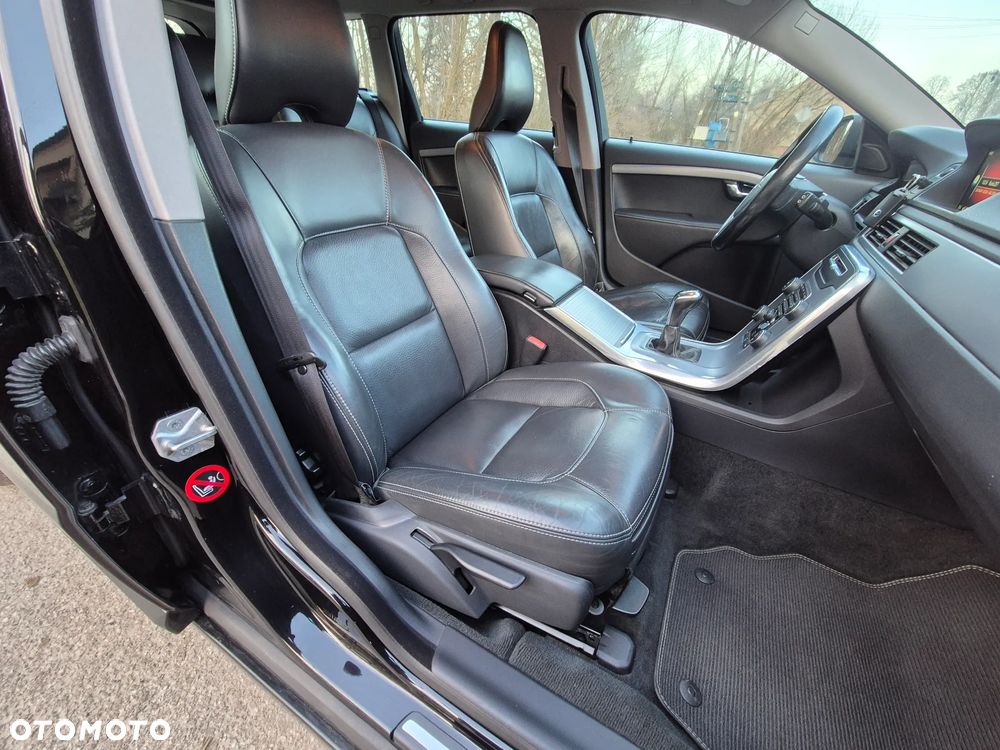 Volvo V70 D3 Drive-E Dynamic Summum - 25