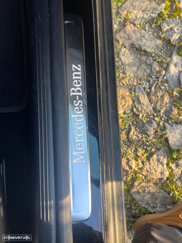 Mercedes-Benz C 300 - 11