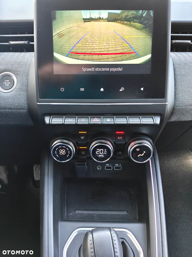 Renault Clio 1.6 E-TECH Full Hybrid 145 Techno - 11