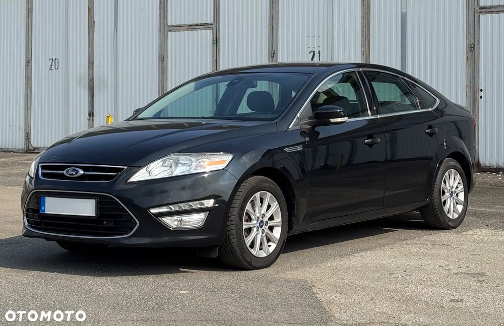 Ford Mondeo 2.0 TDCi Black Magic - 2
