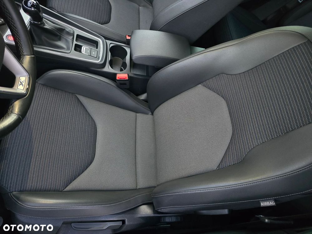 Seat Leon 2.0 TDI Xcellence S&S - 19