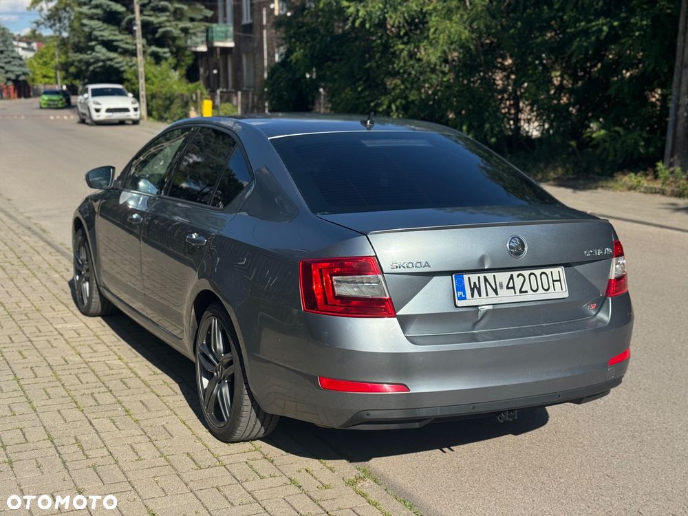 Skoda Octavia 1.8 TSI Ambition DSG - 11