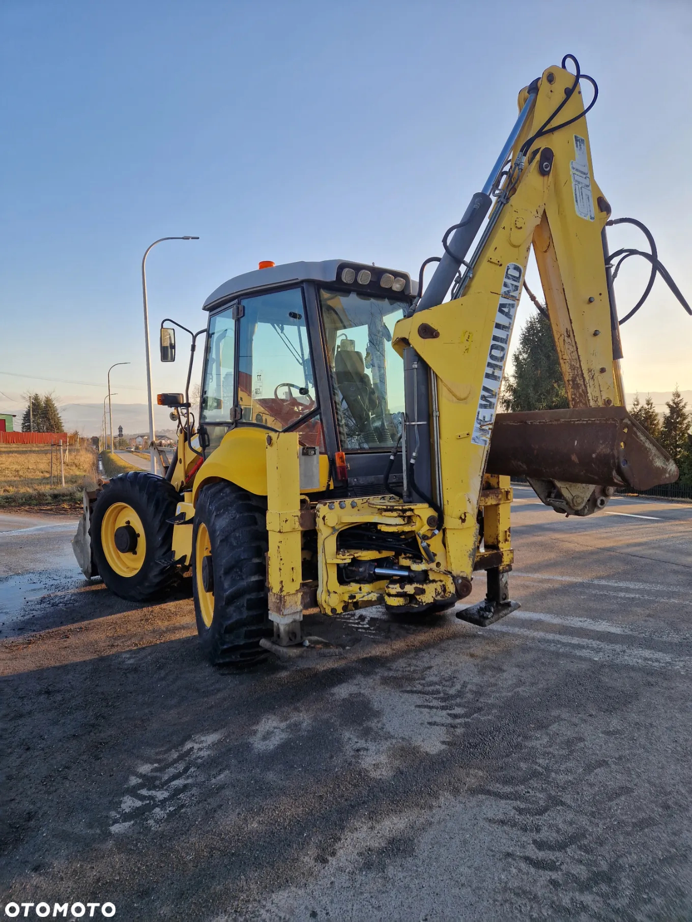 New Holland LB115 - 6