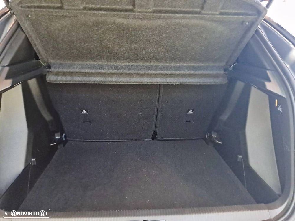 Peugeot 2008 1.2 Hybrid Allure e-DCS6 - 6