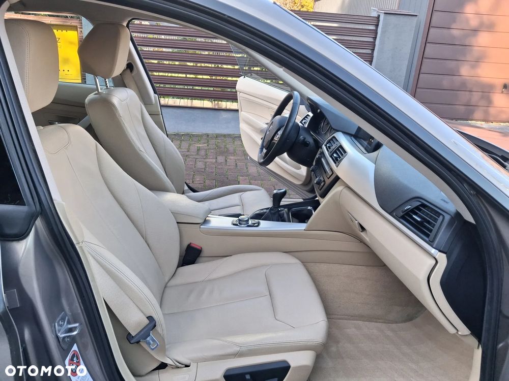 BMW 3GT 318d Luxury Line - 7