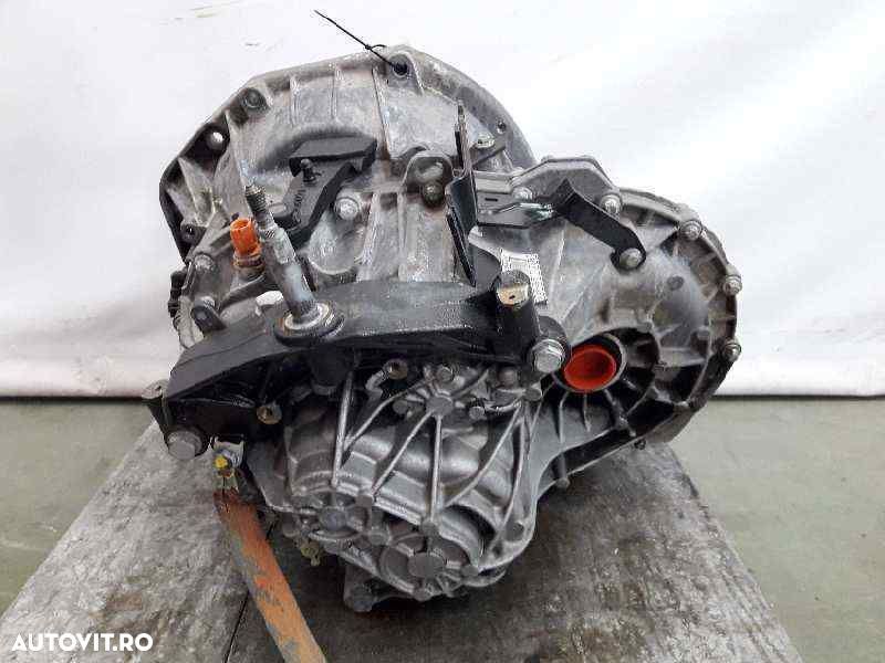 Cutie de viteze Renault Trafic 2.3; Tip PF; 6 + 1 Trepte - 4