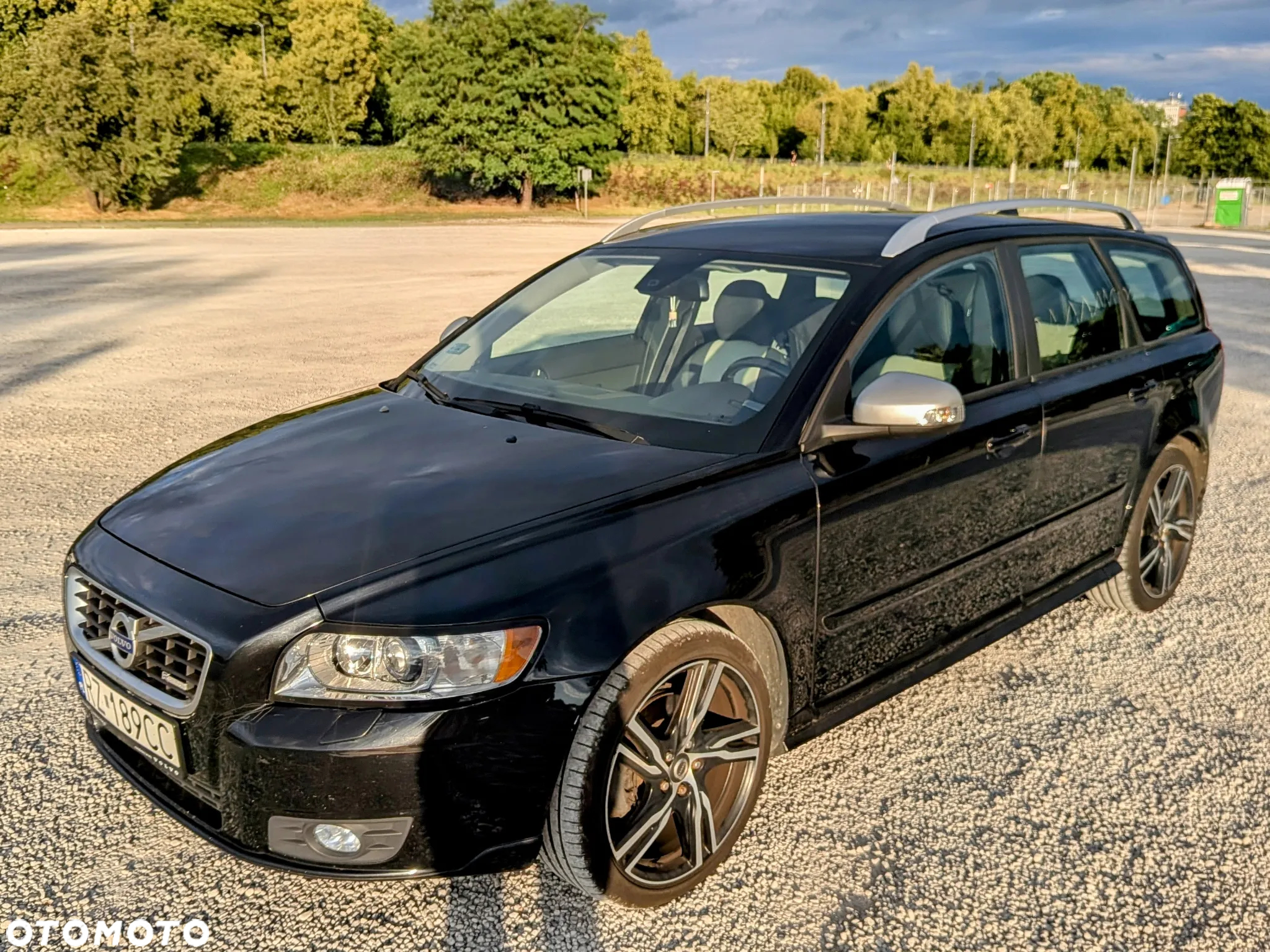 Volvo V50 D3 R-Design - 2