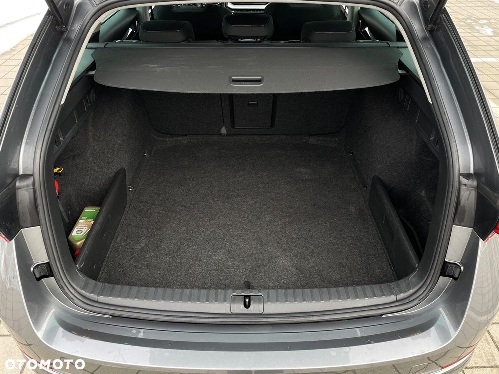 Skoda Octavia 1.5 TSI ACT Style - 8