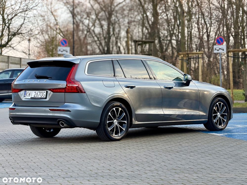 Volvo V60 B4 D Geartronic Momentum - 7