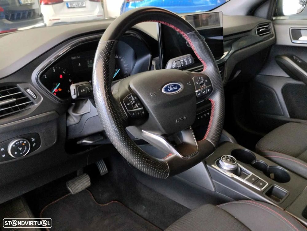 Ford Focus SW 1.5 TDCi EcoBlue ST-Line Aut. - 2