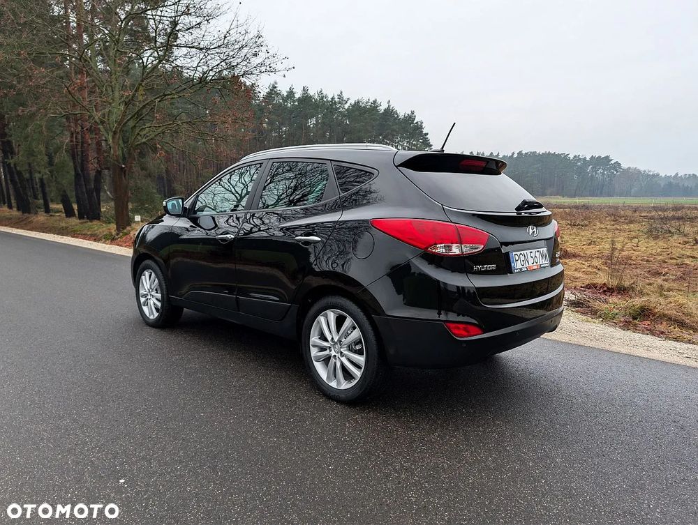 Hyundai ix35 1.7 CRDi 2WD blue Style - 16