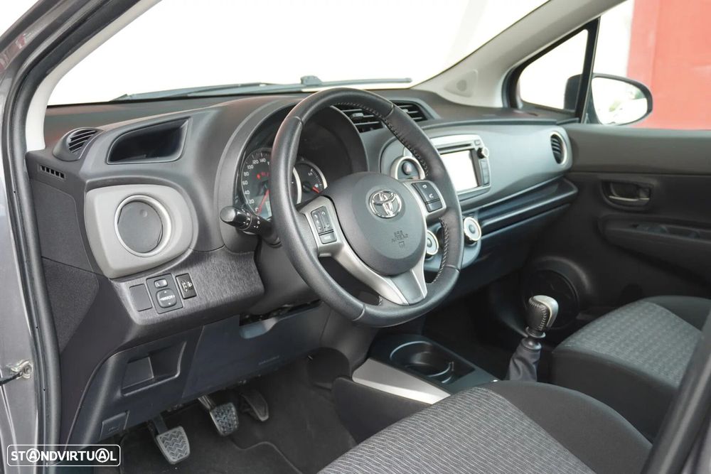 Toyota Yaris 1.4 D-4D ACtive+AC 99g - 6