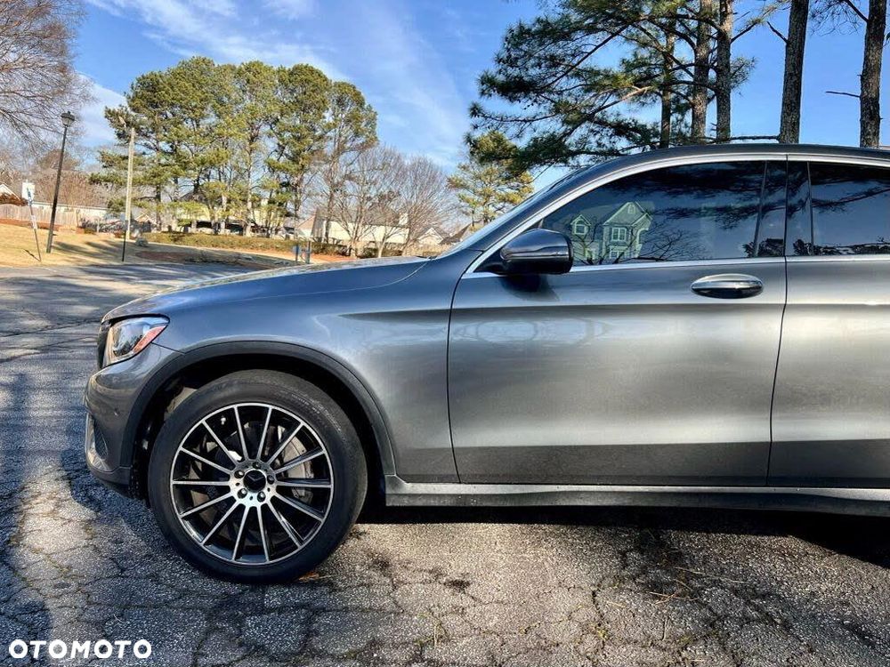 Mercedes-Benz GLC - 6