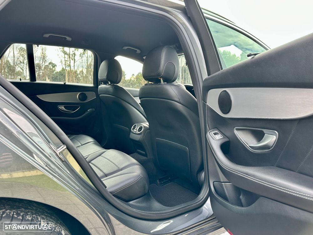 Mercedes-Benz C 220 d AMG Line - 31
