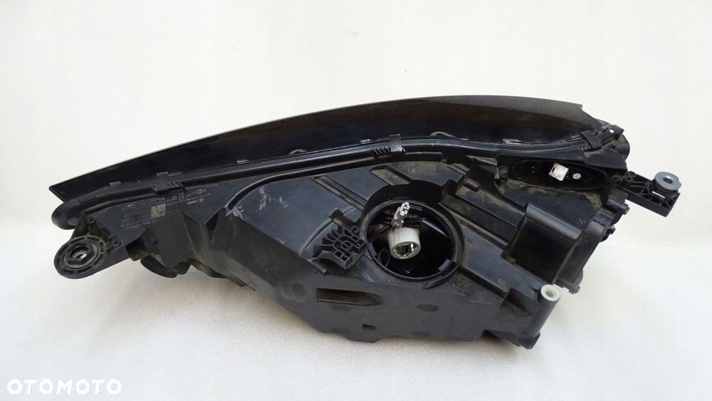 audi q5 ii - lampa przednia prawa bixenon - 11