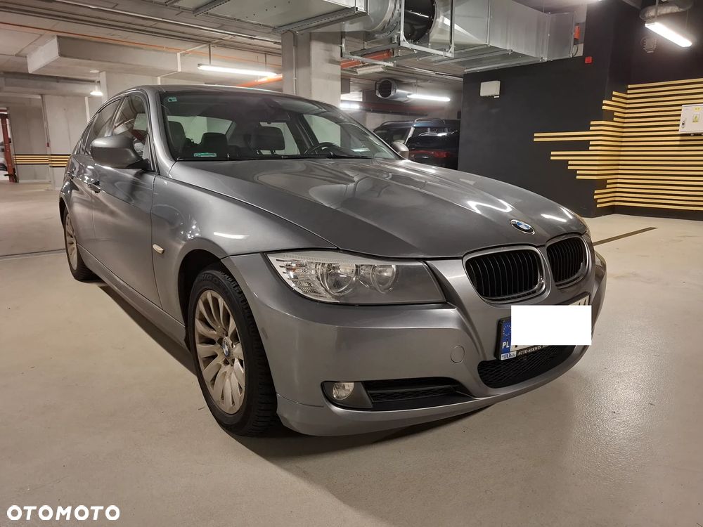 BMW Seria 3 318d DPF - 2