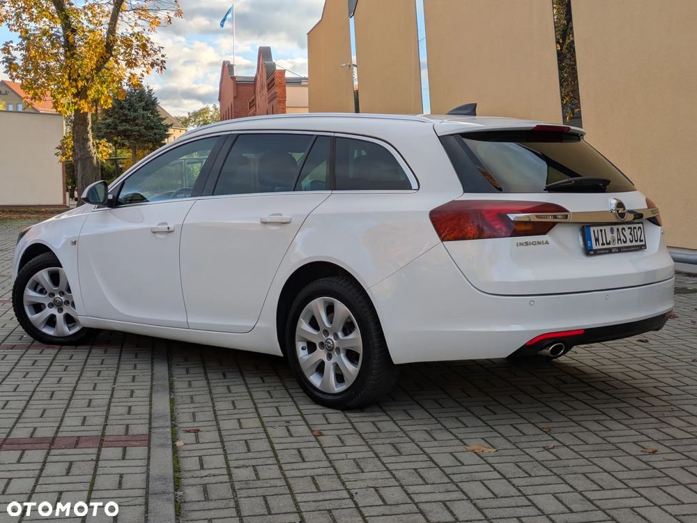 Opel Insignia ver-sports-tourer-2-0-diesel-edition - 5