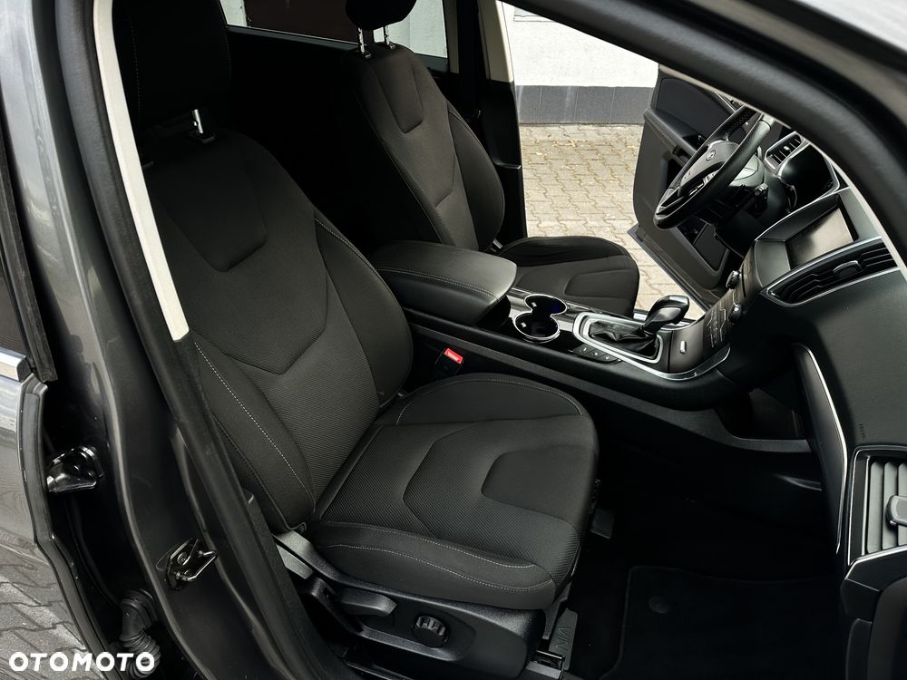 Ford S-Max 2.0 TDCi Bi-Turbo Titanium PowerShift - 21