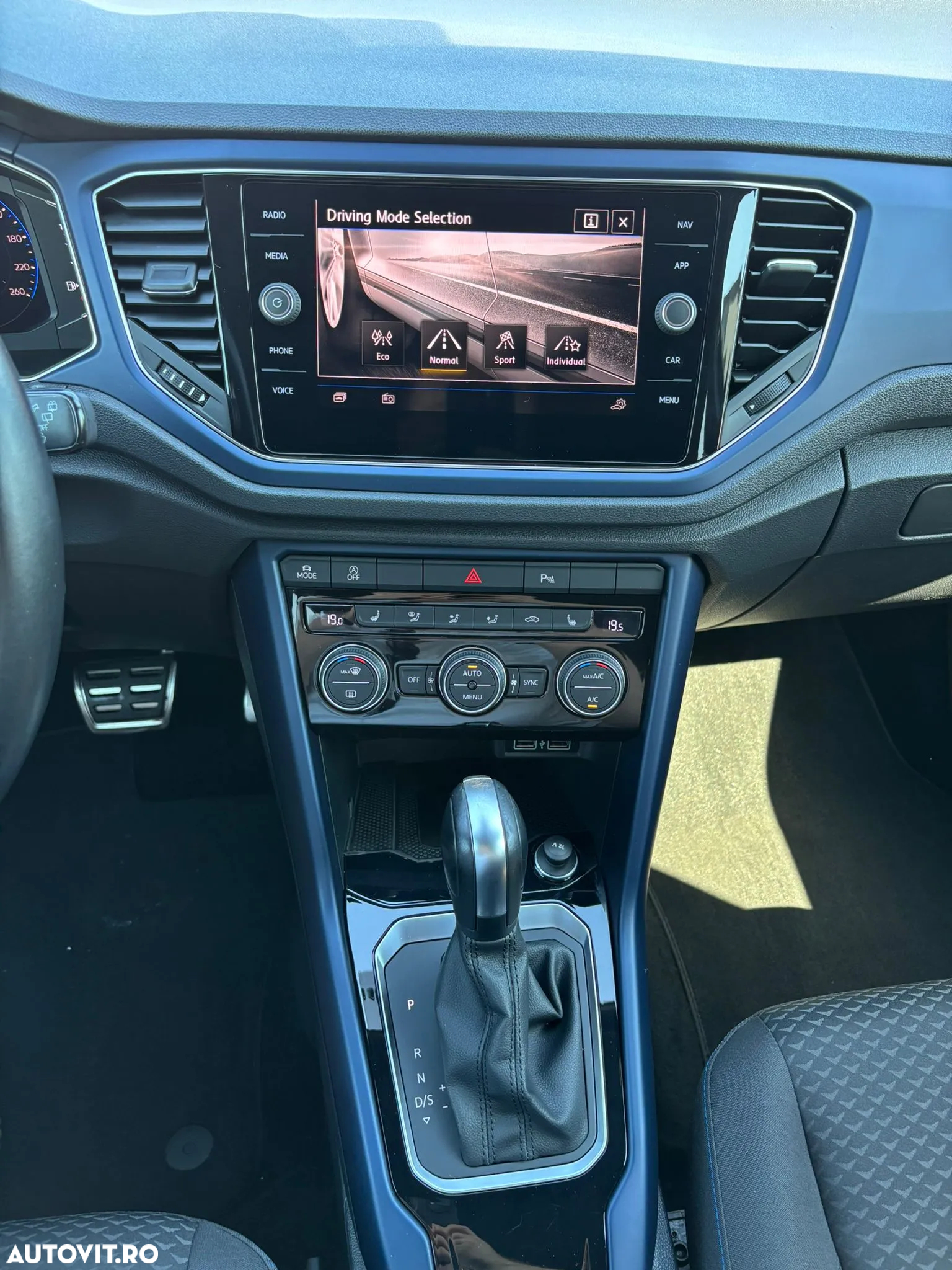Volkswagen T-ROC 2.0 TDI SCR DSG UNITED - 6
