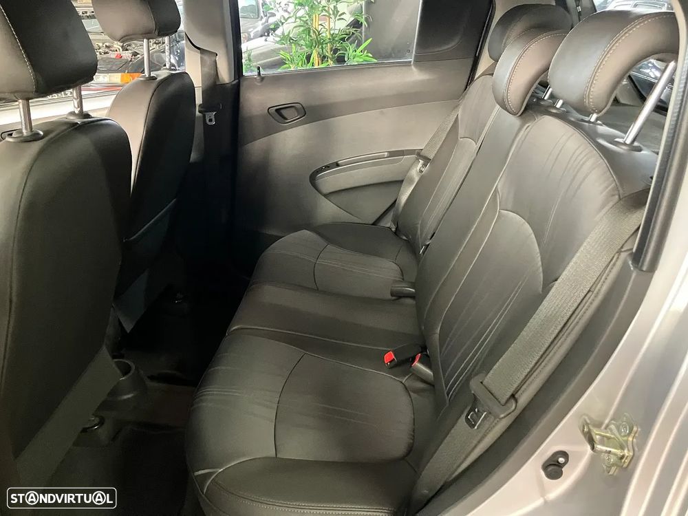 Chevrolet Spark 1.0 LS ESC - 9