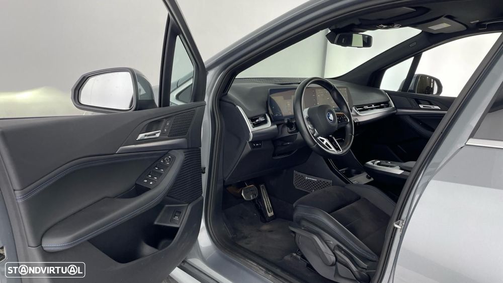 BMW 225xe Active Tourer e xDrive Pack Desportivo M - 8