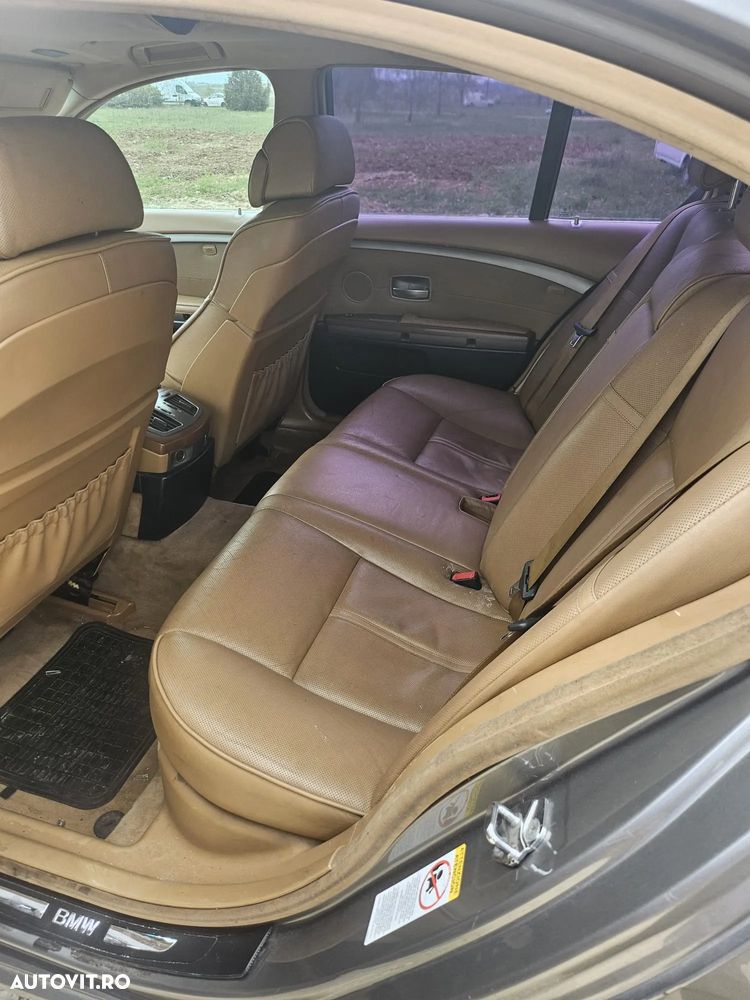 BMW Seria 7 730d A - 6