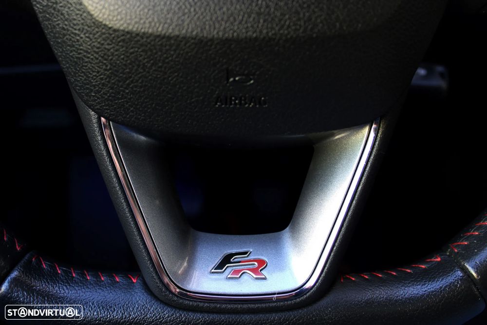 SEAT Leon SC 2.0 TDI DPF S&S FR - 32