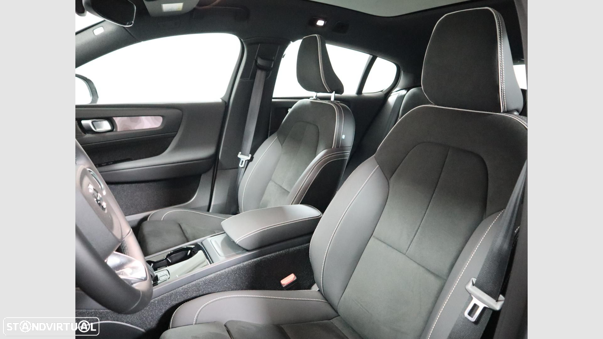 Volvo C40 Recharge Twin First Edition - 5