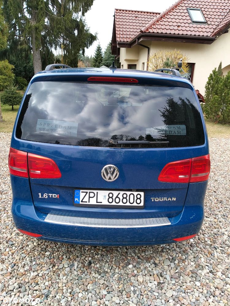 Volkswagen Touran 1.6 TDI DPF Life - 11