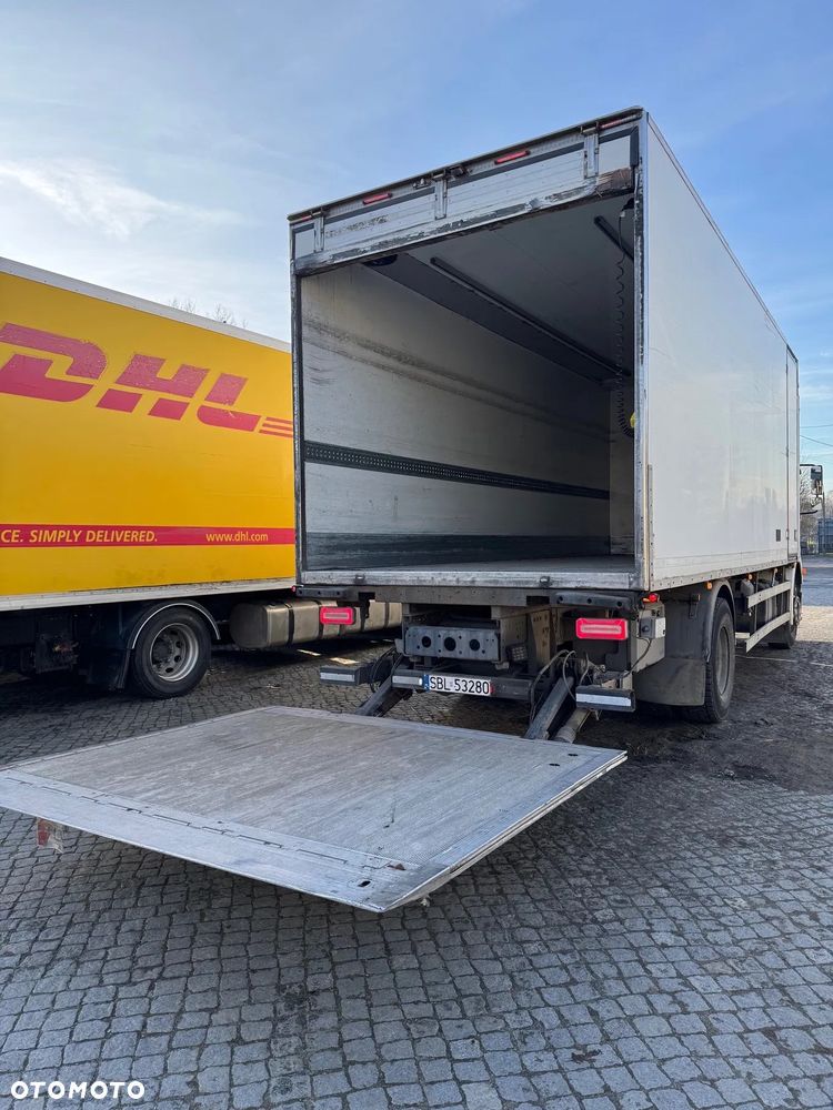 Mercedes-Benz AXOR - 10