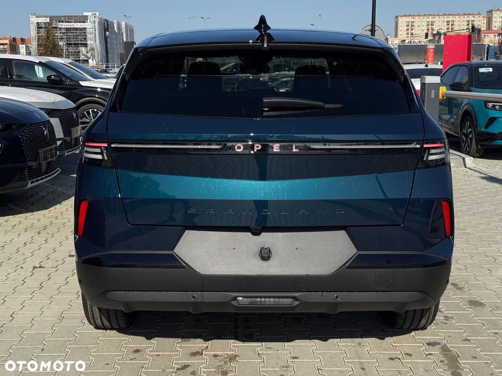 Opel Grandland 1.2 T mHEV GS S&S eDTC6 - 5