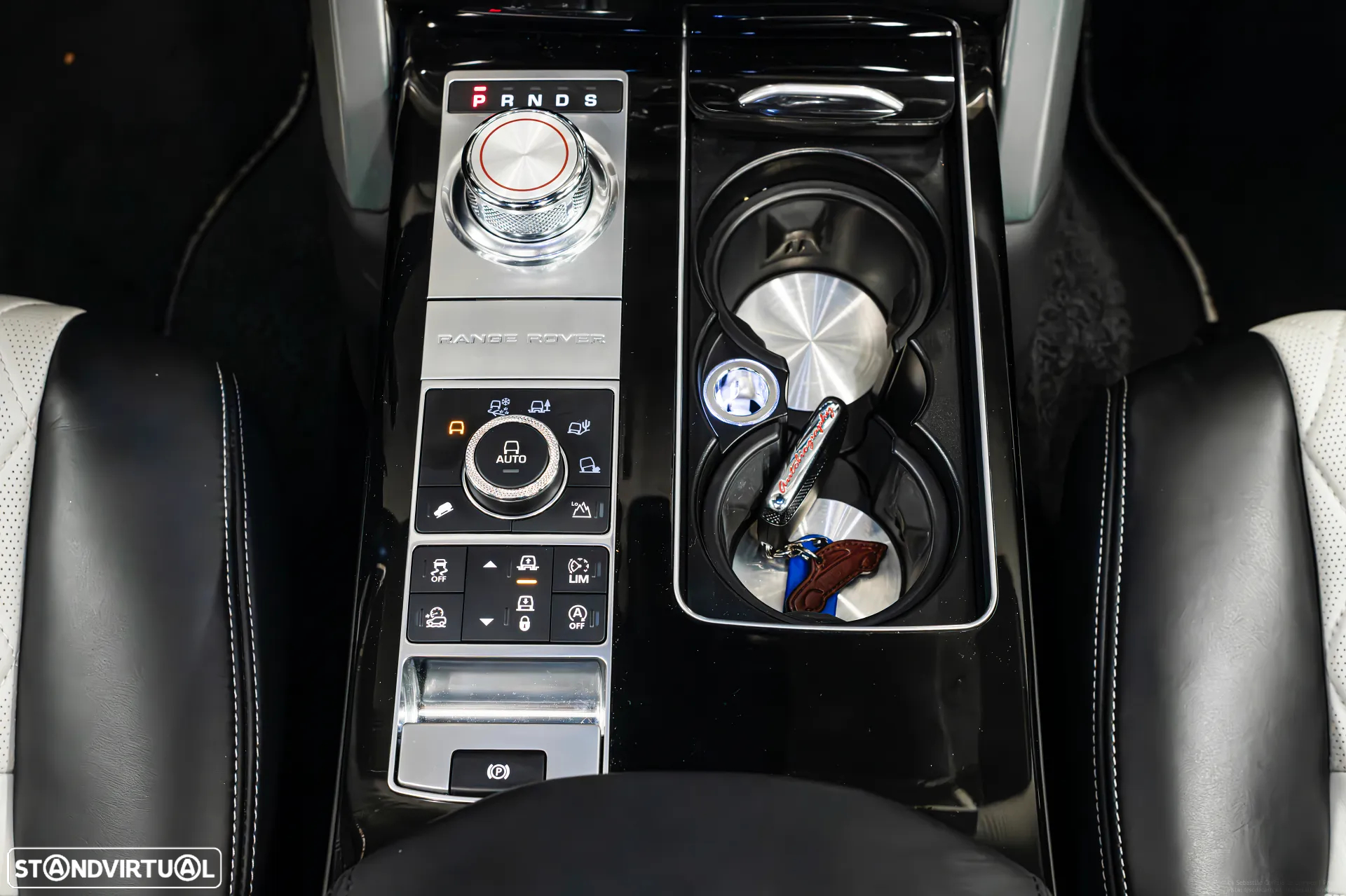 Land Rover Range Rover V8 Supercharged SVAutobiography Dynamic - 23