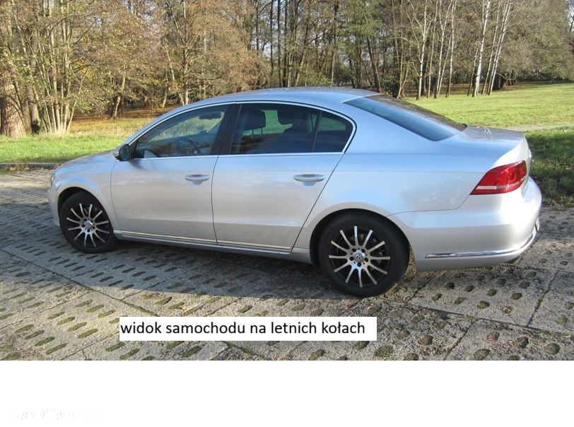 Volkswagen Passat 2.0 TDI DPF Comfortline - 26