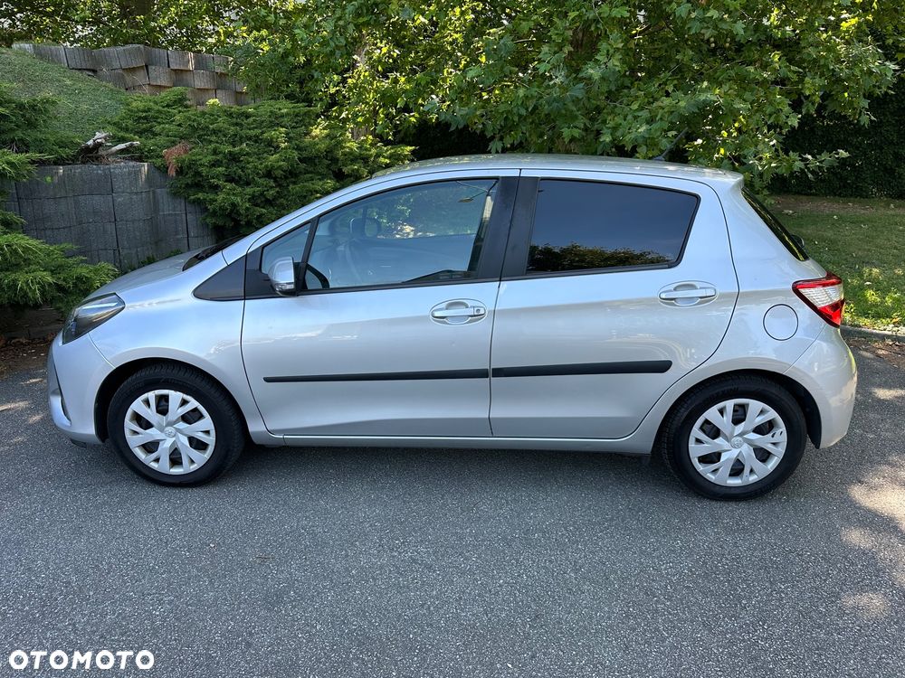 Toyota Yaris 1.5 Premium - 5