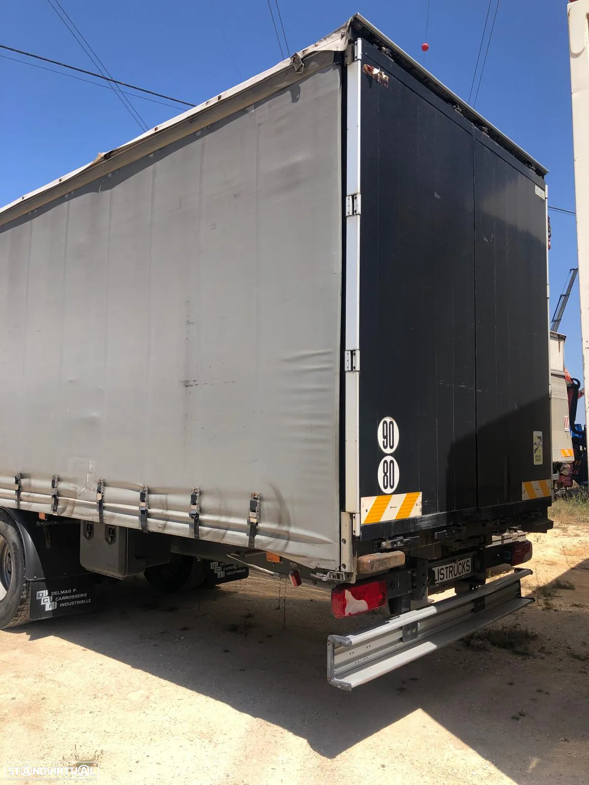 Scania Cx. 9,3m comp.x2,60 altura TIPO TIR C/ TECTO DE ABRIR - 6