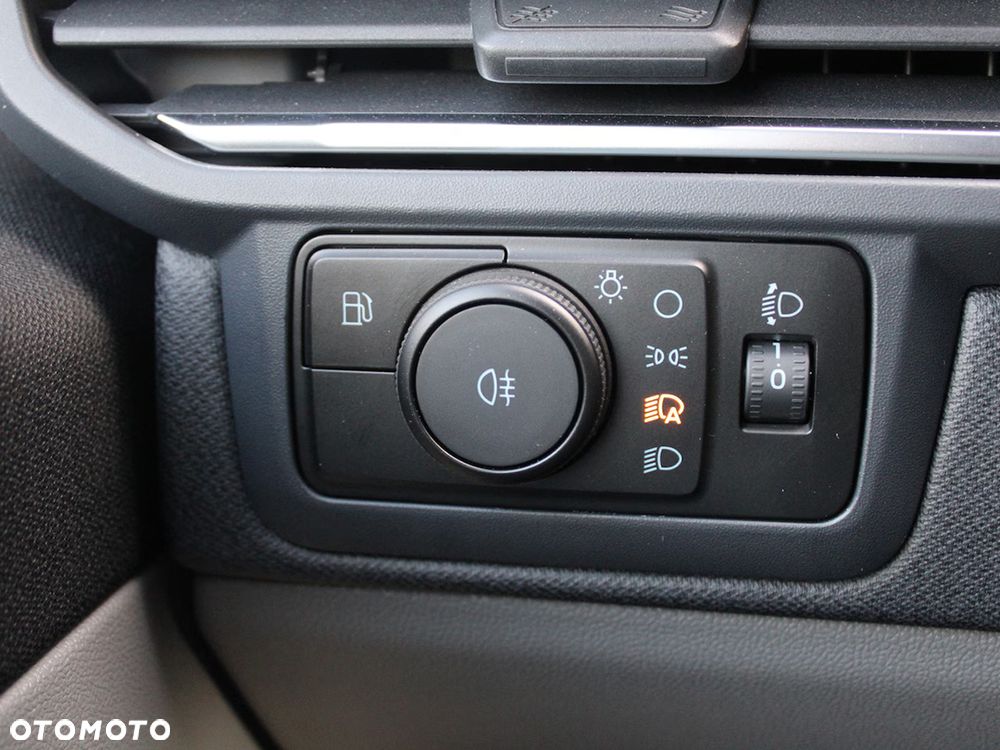 Ford Tourneo Custom 2.5 PHEV CVT 340 L2 Titanium X - 9