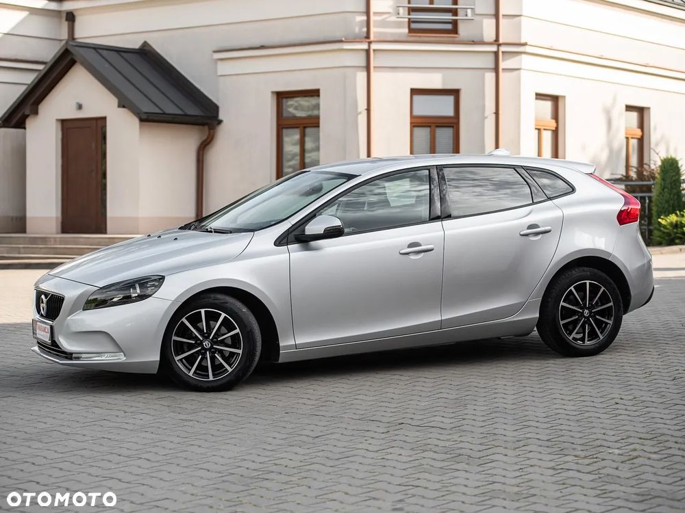 Volvo V40 D2 Kinetic - 8