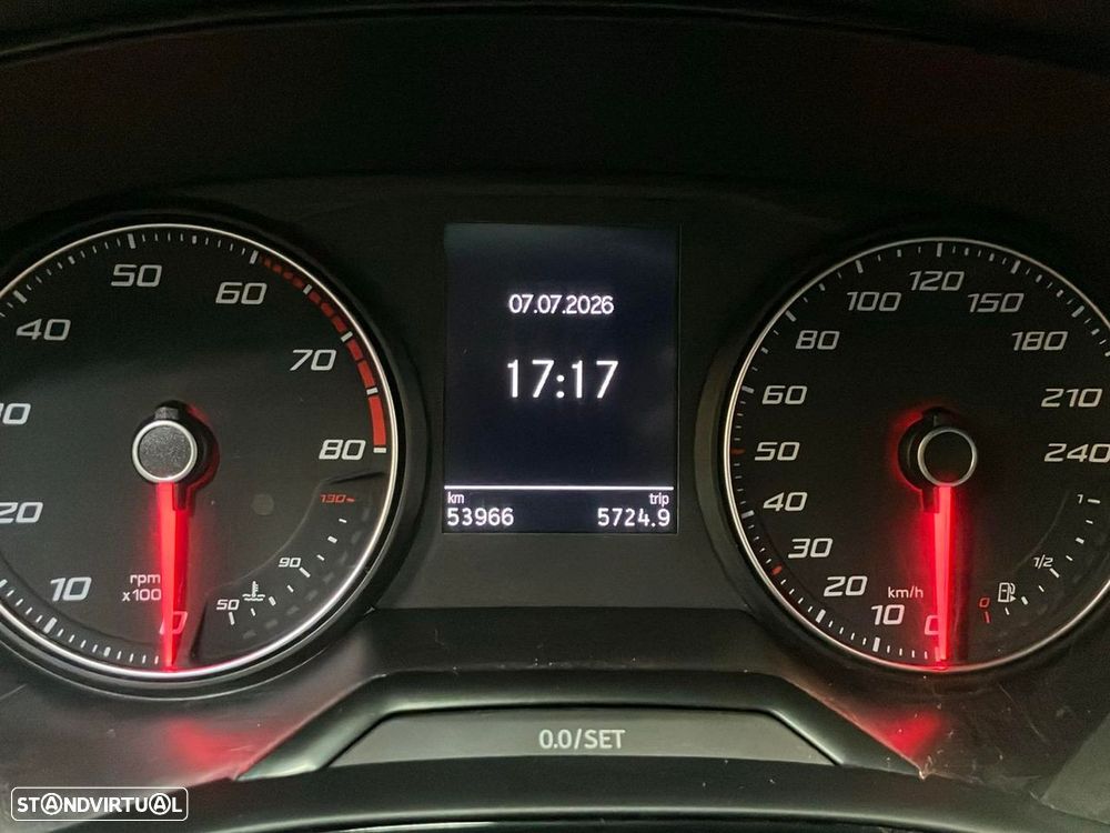 SEAT Arona 1.0 TSI FR - 24