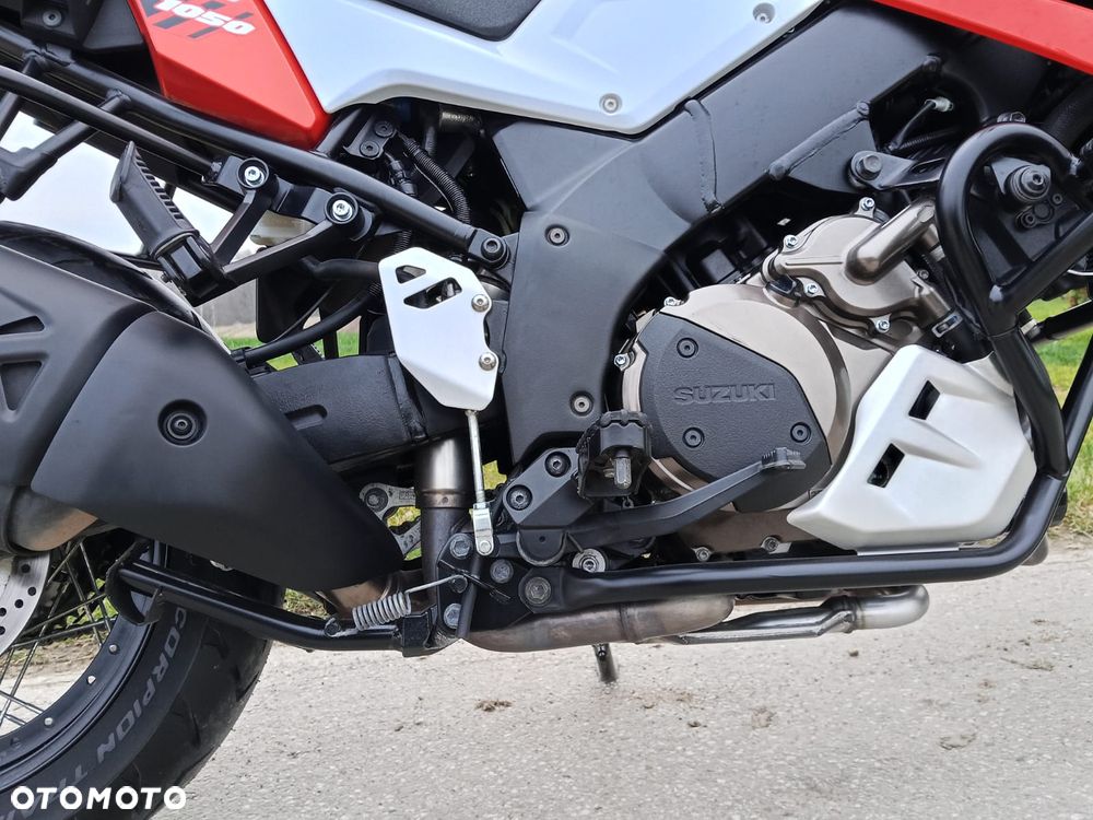 Suzuki V-STROM - 19
