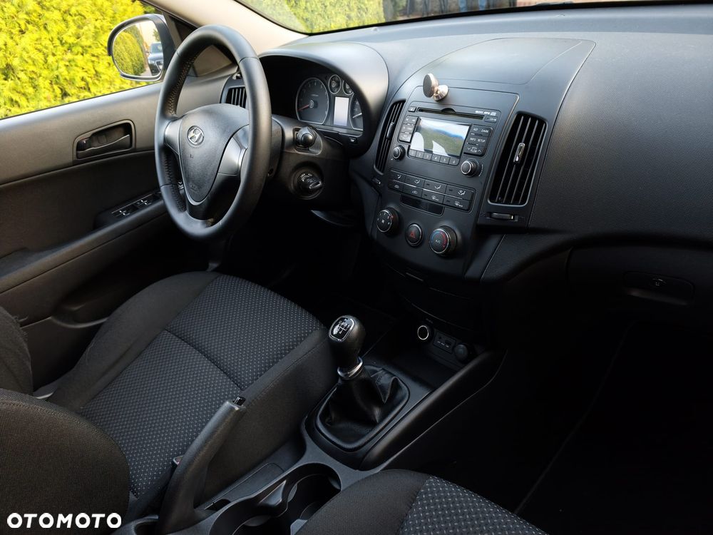 Hyundai i30 1.4 Blue Classic - 13