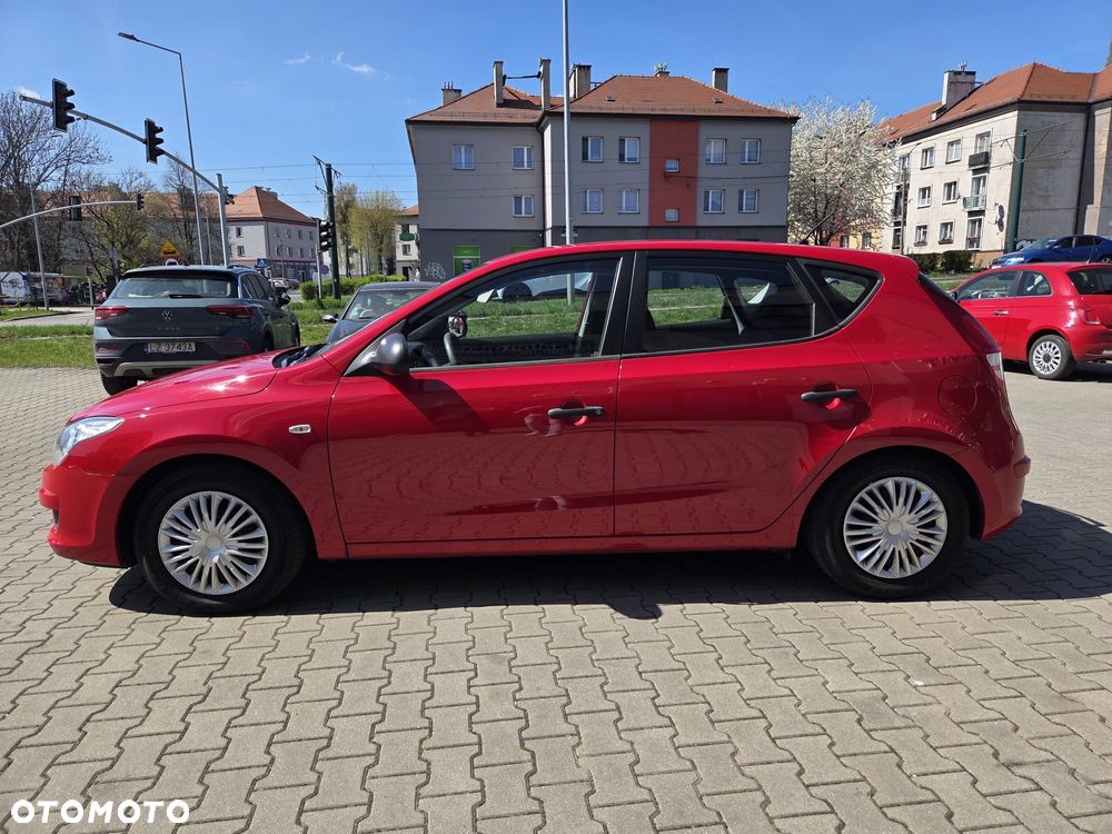 Hyundai i30 1.4 Comfort - 2