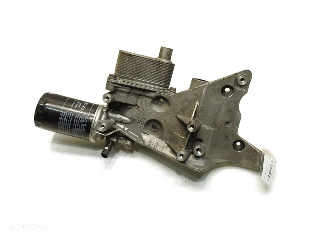 PODSTAWA FILTRA OLEJU SKODA SUPERB II 1.8 TSI 06J903143 - 1