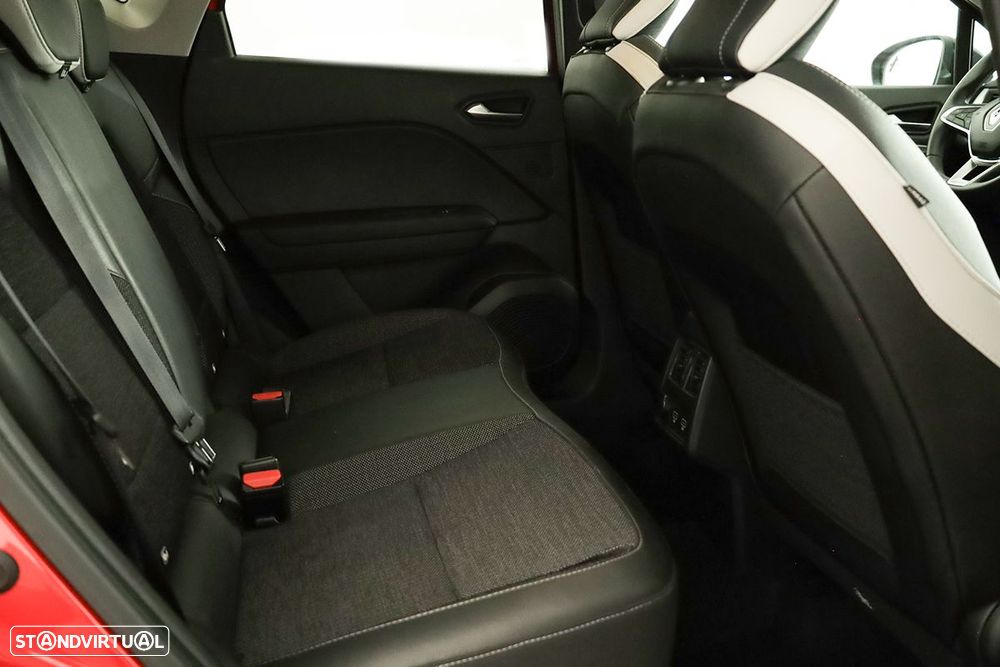 Renault Captur 1.0 TCe Techno - 23