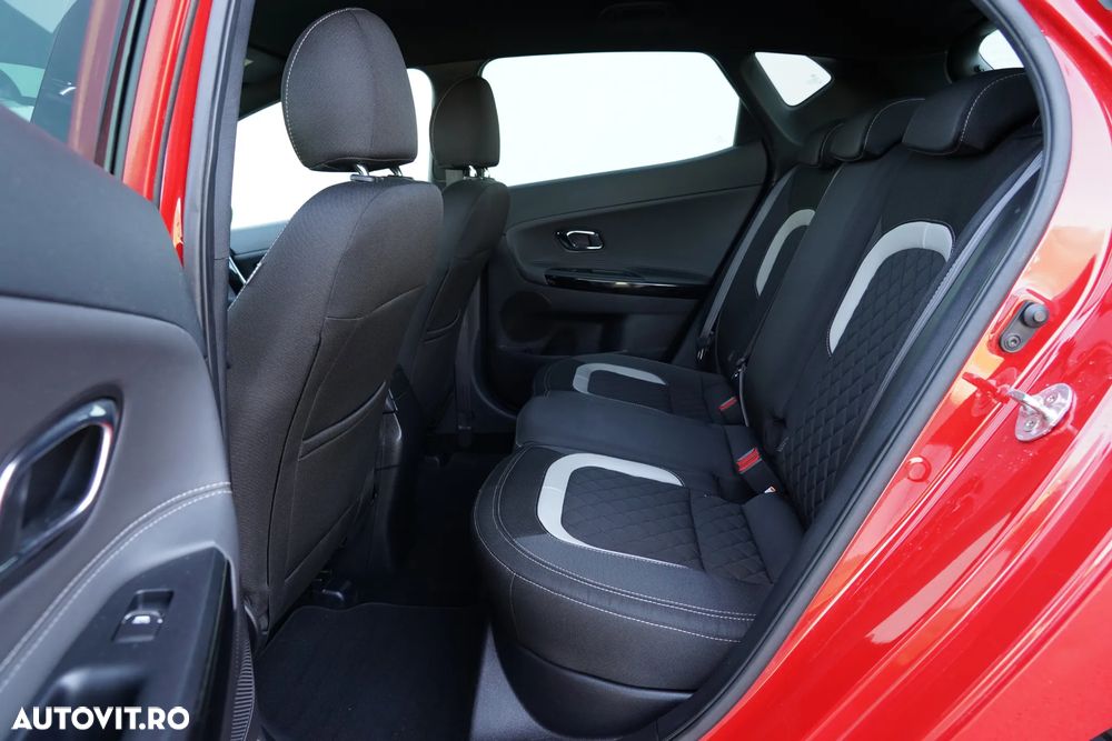 Kia Ceed - 22
